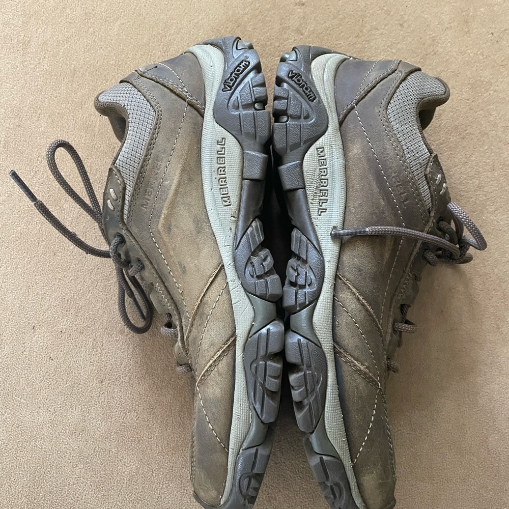 Merrell hiking boot - Picture 4 of 5